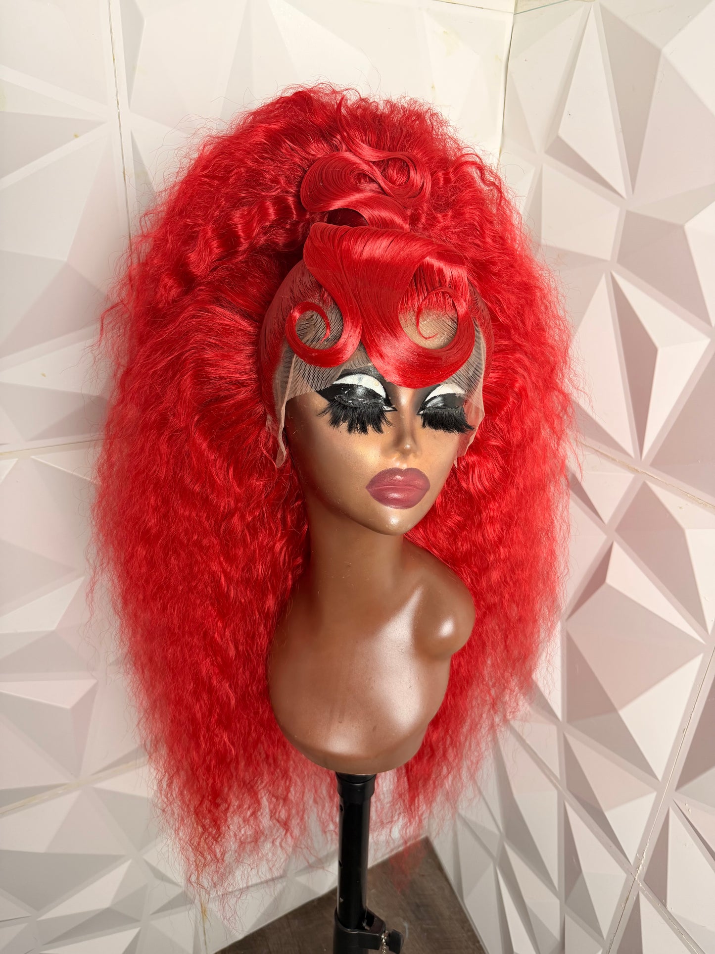 RED HAWT & RAN THROUGH ! ❤️‍🔥