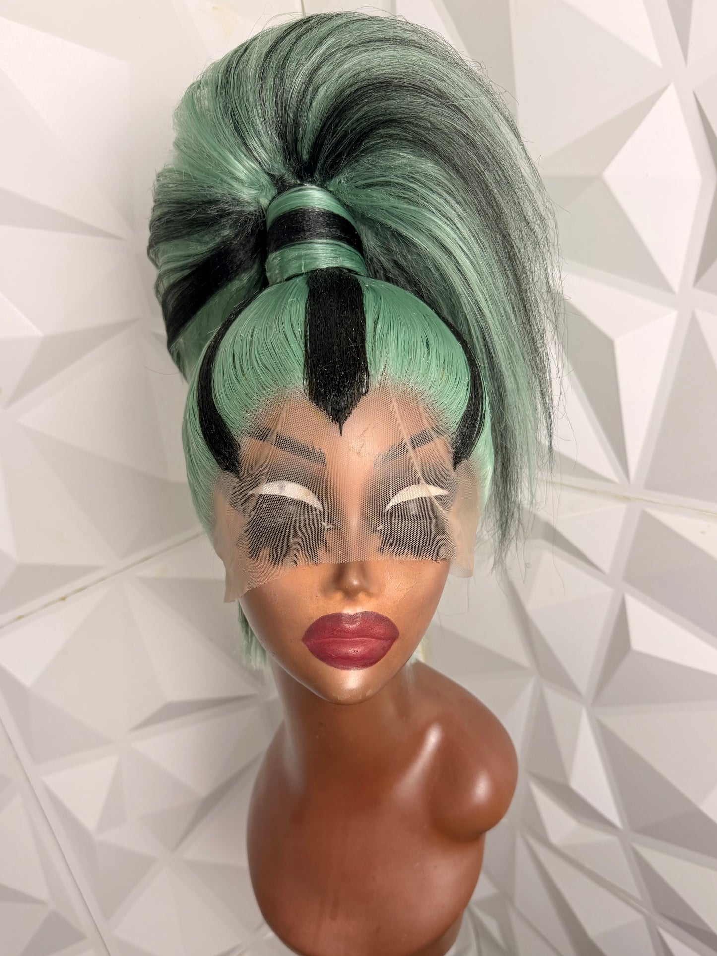 EDGY Y2K PONYTAIL