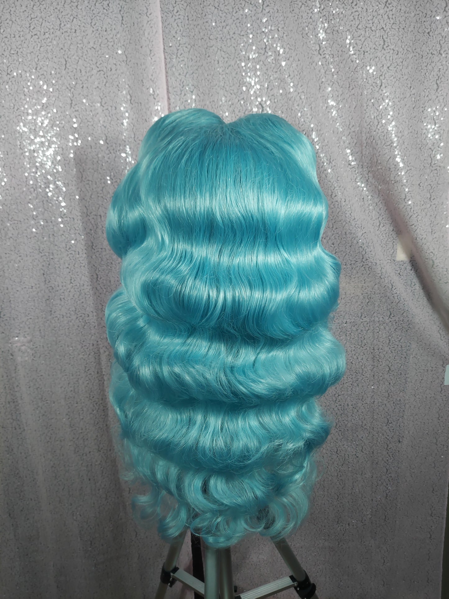 Aqua Waves
