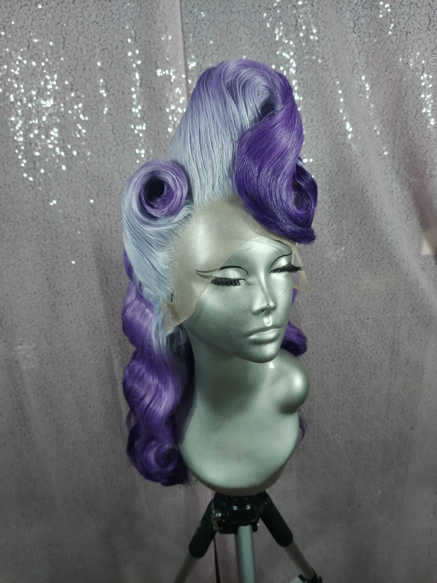 Purple Pin-up