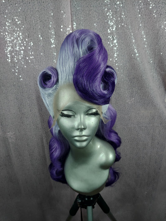 Purple Pin-up