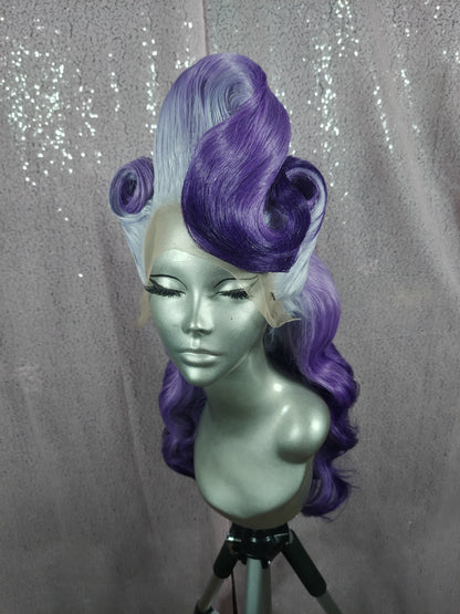 Purple Pin-up