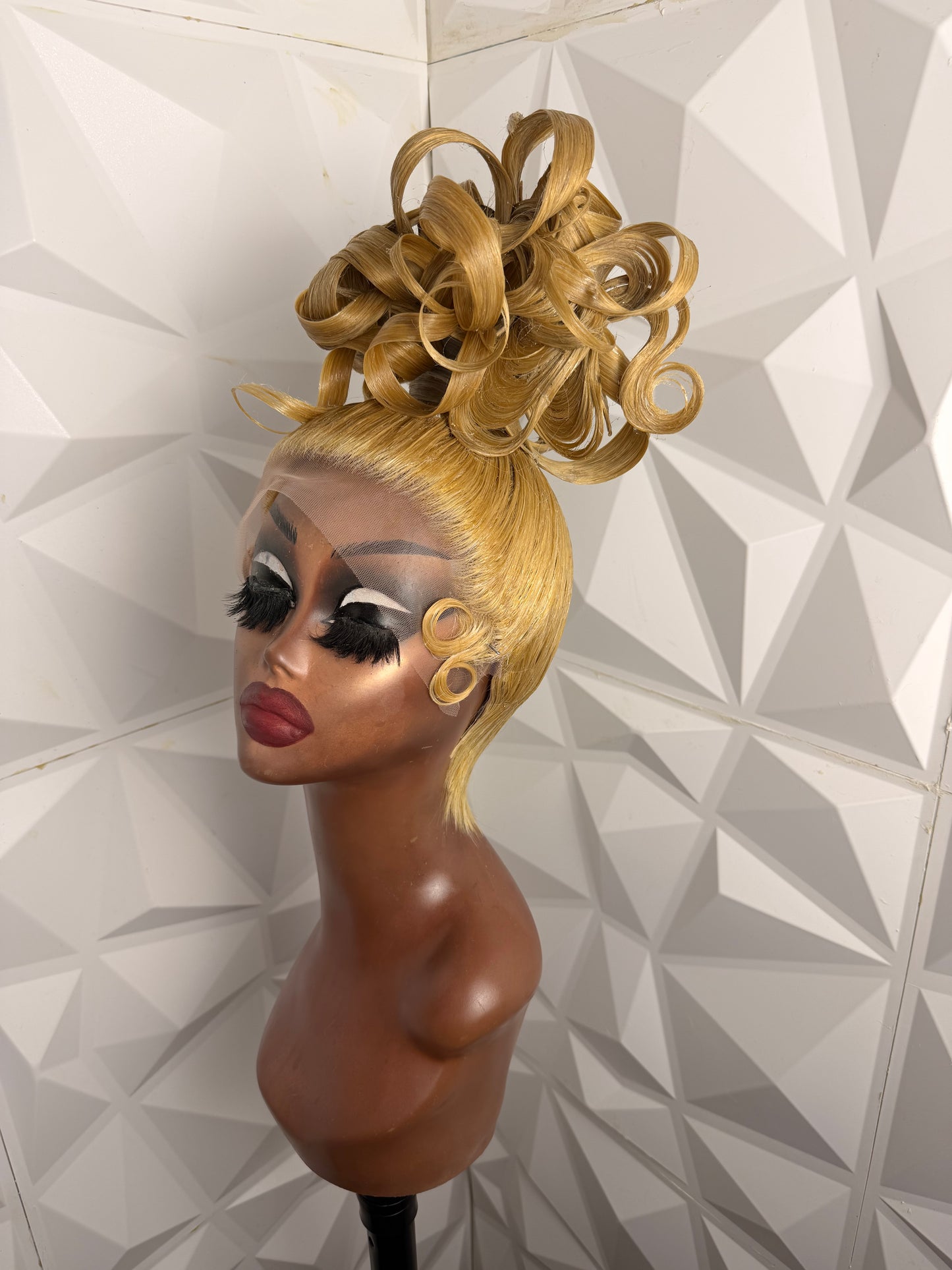 DEBRA DAVENPORT ✨