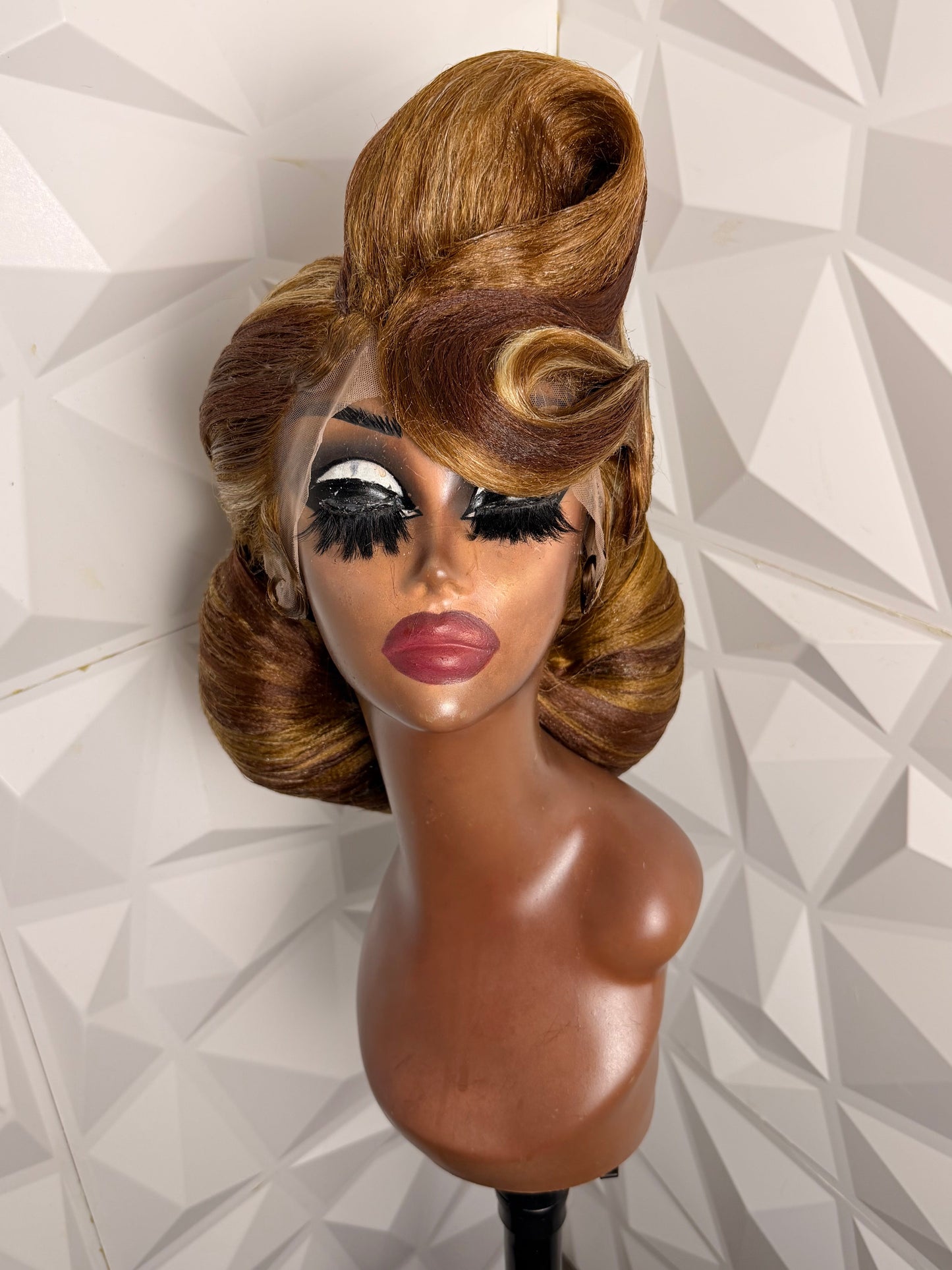 TUCKTRESS DUPREE