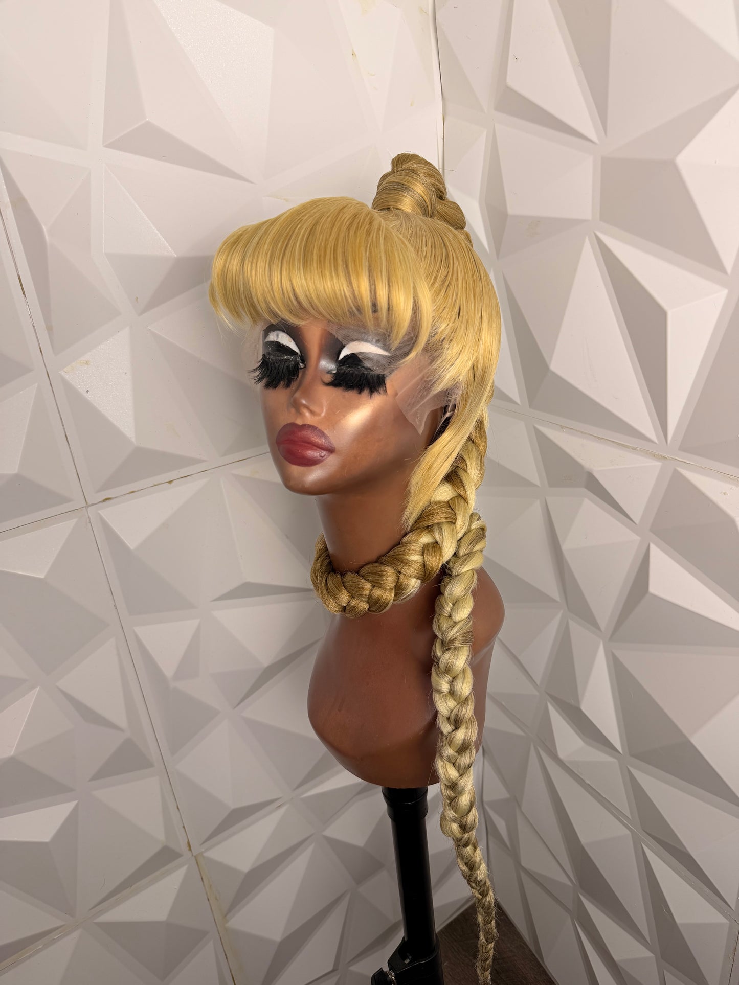 BRITNEY B. BXTCHWHIP