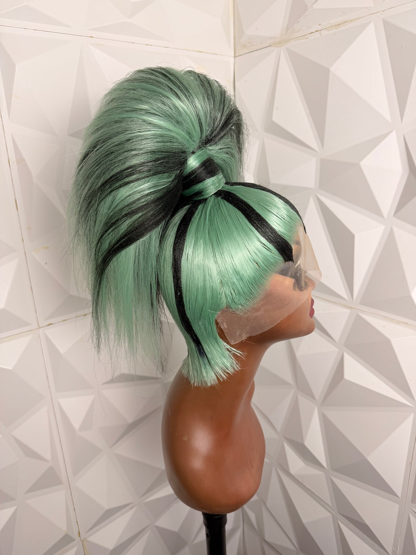 EDGY Y2K PONYTAIL