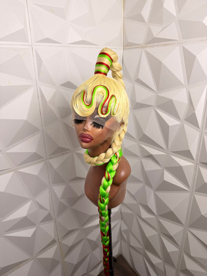 DECKING THE HALLZ & DOLLZ