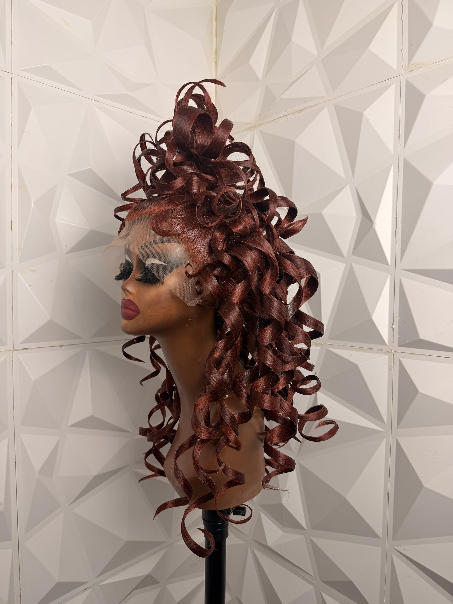 BELL & BEAUTY OF THE BALL