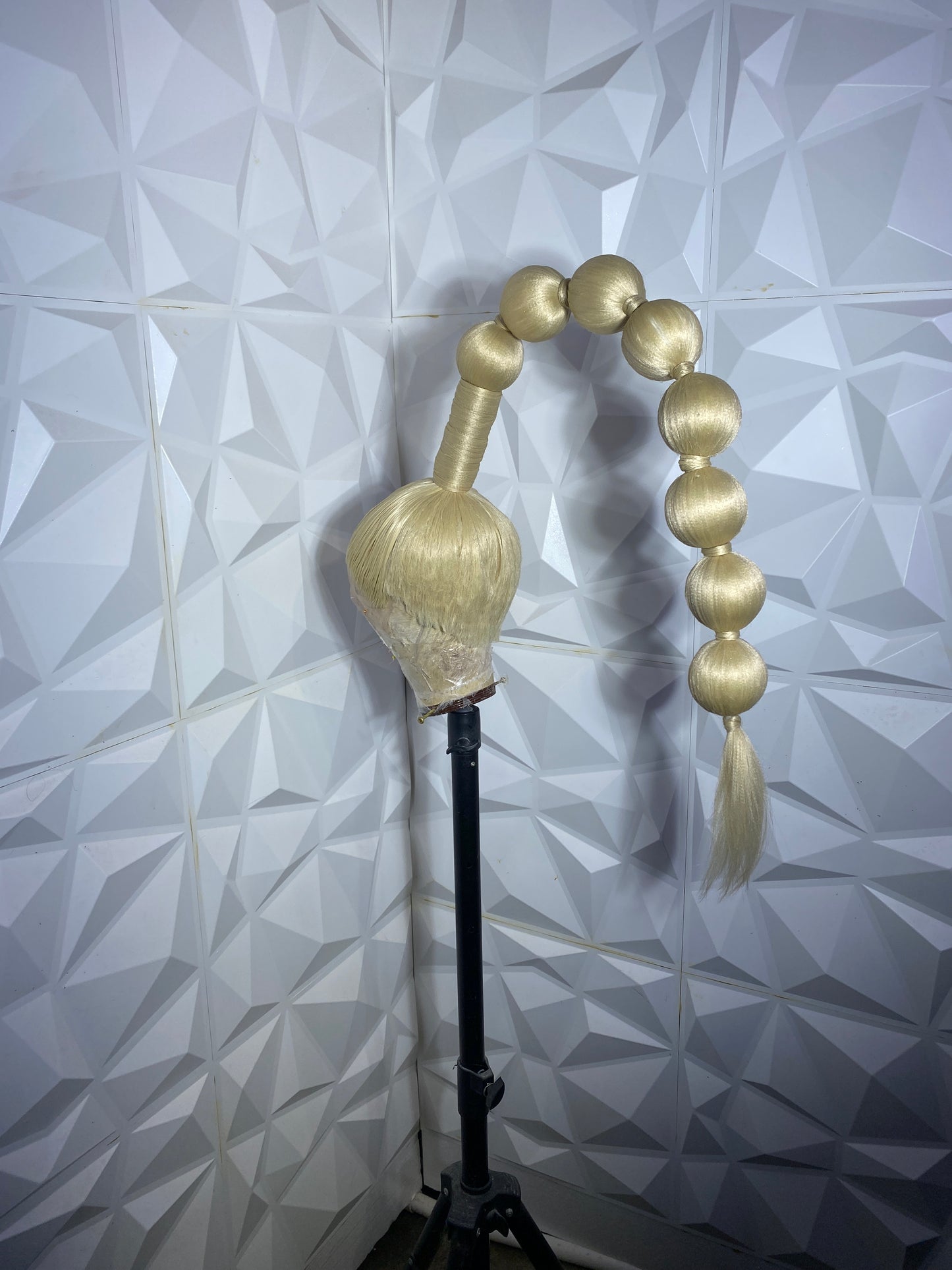 Blonde Ball Ponytail (With Wig Base)