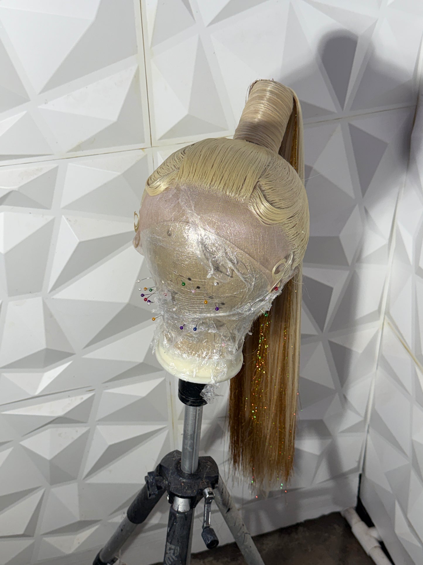 Classic 613 Gold tinsel Ponytail