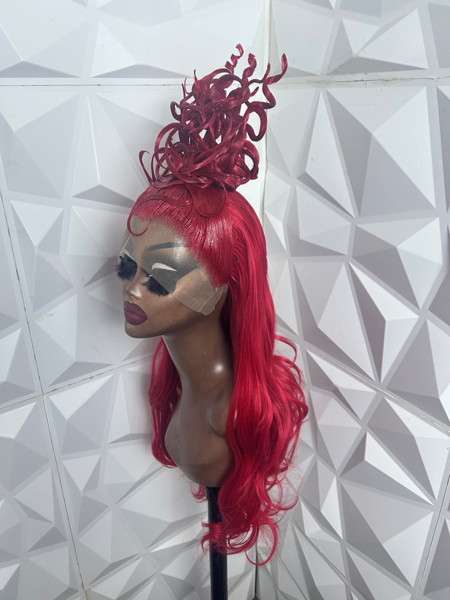 MIZZ RED-Y FOR THE ROAST